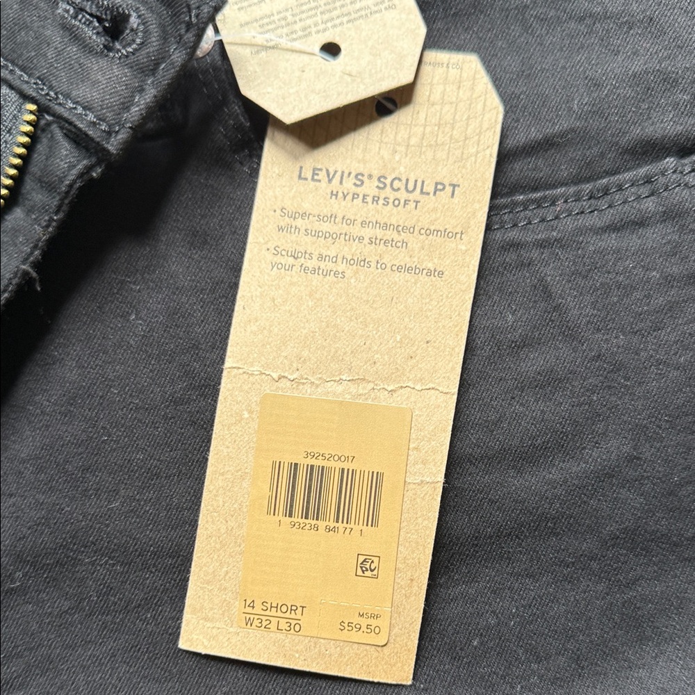 Levi's Classic Black Bootcut Jeans - Picture 4 of 6
